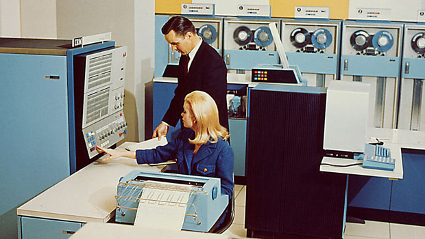The 7 stages of Artificial Intelligence – Past, Present, and Future 3 IBM Mainframe